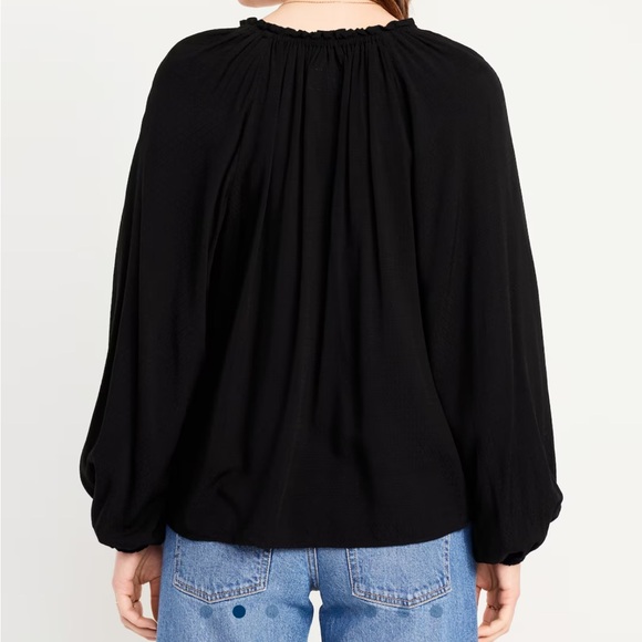 Old Navy Black V Neck Blouse Size Small - Picture 2 of 5